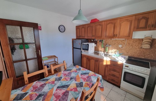Nea Iraklia Casa | Private vacation home by the sea with a beautiful garden in a quiet location