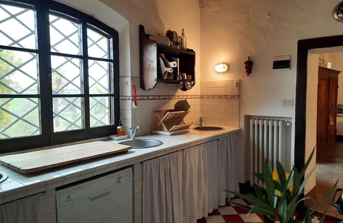 San Giovanni d'Asso Villa | Casa de vacaciones privada con WIFI, A/C, piscina privada, TV, terraza, cerca de Montalcino