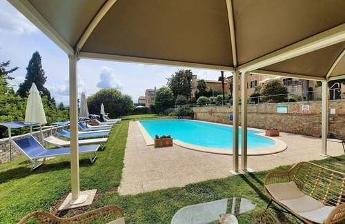 San Giovanni d'Asso Villa | Casa de vacaciones privada con WIFI, A/C, piscina privada, TV, terraza, cerca de Montalcino