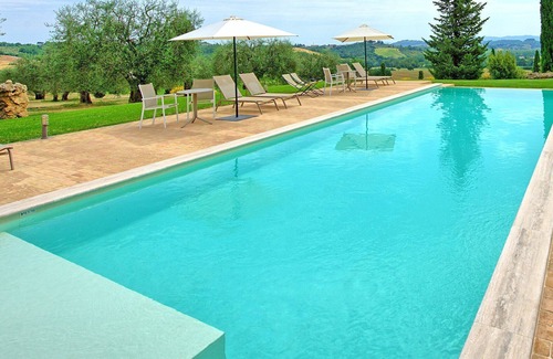 Sarteano Villa | Casa de vacaciones privada con WIFI, sauna, piscina privada, A/C, TV, cerca de Montepulciano