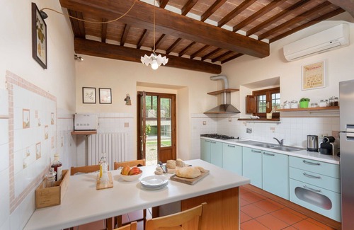 Subbiano Villa | Casa de vacaciones privada con A/C, jacuzzi, piscina privada, WIFI, TV, patio, cerca de Arezzo