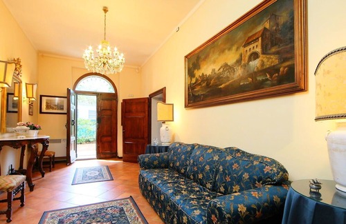 Colle Villa | Casa de vacaciones privada con WIFI, A/C, piscina privada, TV, patio, aparcamiento, cerca de Asís