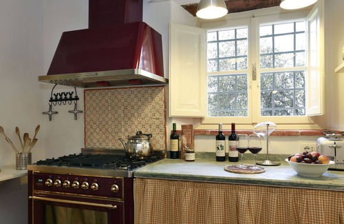 Lucca Villa | Maravillosa casa de vacaciones privada con piscina privada, A/C, WIFI, TV, veranda, cerca de Lucca