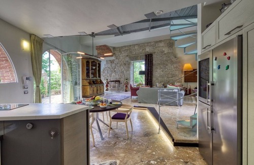 Monteggiori Villa | Preciosa casa de vacaciones privada con A/C, WIFI, piscina privada, TV, terraza, cerca de Viareggio
