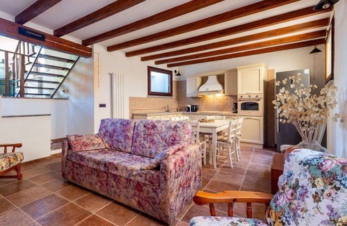 Scansano Casa | Casa de vacaciones privada con A/C, WIFI, piscina privada, jacuzzi, TV, patio, vista panorámica