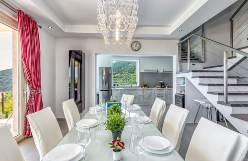 Golubici Villa | Casa de vacaciones privada con piscina privada, A/C, WIFI, jacuzzi, TV, terraza, vista panorámica