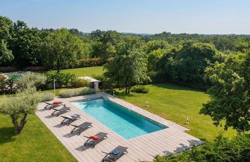 Mofardini Casa | Casa de vacaciones privada con piscina privada, WIFI, A/C, TV, terraza, vista panorámica