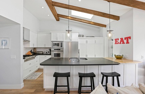 Corona del Mar Casa | Private Wading Pool Home with Patio