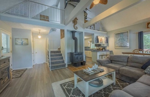 Reed Creek Casa | Private Waterfront Oasis - Lake Hartwell
