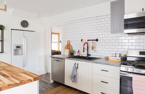 Ameliasburgh Casa | Private whole home, perfect for an amazing County getaway
