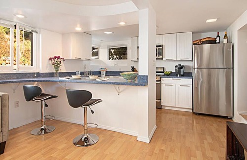 Middletown Apartamento | Privado Apt. Centralmente Ubicado. en Mission Hills