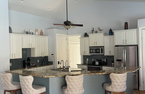 Punta Gorda Casa | Privately Owned Home – Private Pool, Dock and Canal Views, quiet cul-de-sac.