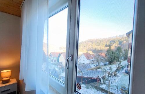 Glatt Casa | privates Zimmer in Unterkunft mit Glatttal Blick in Wasserschloss Nähe