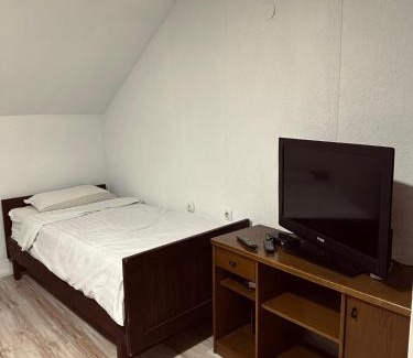 Ranilug Apartamento | Privatni smestaj - Grujic