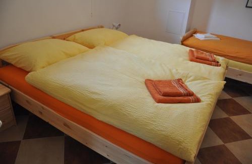 Steinhaus am Semmering Casa | Privatzimmer Bendl