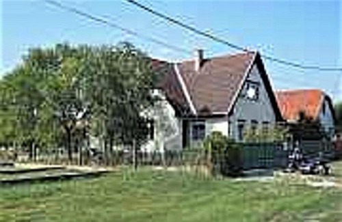 Hortobagy Casa | Privatzimmer Csikos