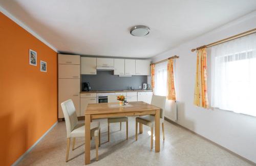 Admont Casa | Privatzimmer und Ferienwohnungen Gassner
