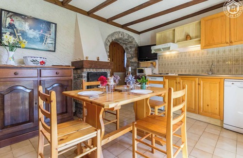 Saint-Pancrace Casa | Privileged location in an enchanting natural setting! Close to the Bottières/domain slopes