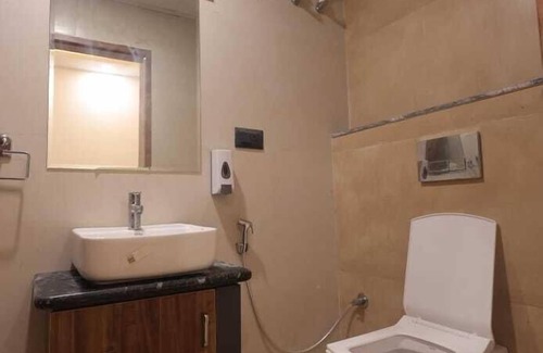 Vrindavan Casa | PriyaKunj Dham Guest House