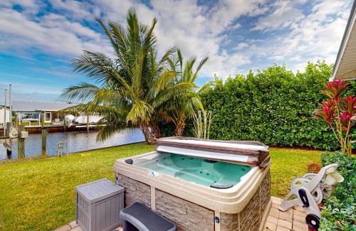 Palm City Casa | Prize Catch