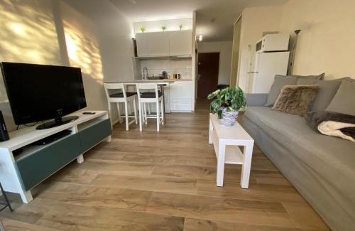 Sanary-sur-Mer Apartamento | Proche Centre SANARY Studio climatisé 4 personnes