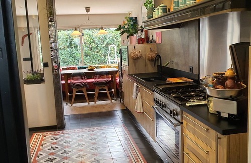Gradignan Casa | Proche de Bordeaux,entre le Vignoble Bordelais et le Bassin D'arcachon, au Calme