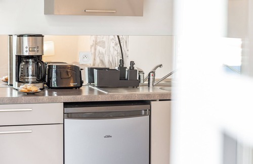 Dijon Apartamento | Proche Place Darcy, Adorable Deux Pièces au Calme, Avec Terrasse et vue Jardin