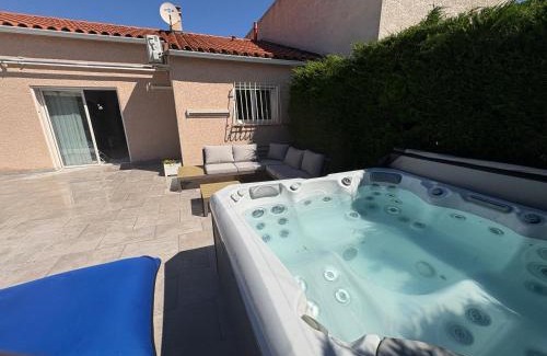 Perpignan Villa | Proche St cyprien villa piscine