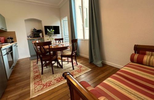 Vaudoncourt Apartamento | Proche Vittel et Contrexéville château Viendal et son beau parc