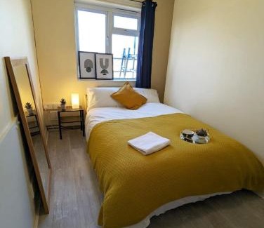 Colchester Apartamento | Professional 3-bed flat