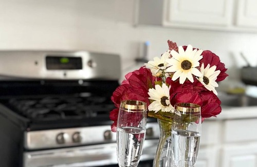 Upper Darby Casa | Professional & Student-Friendly 20 min from Philly