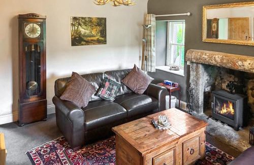 Girvan Casa | Professors Cottage