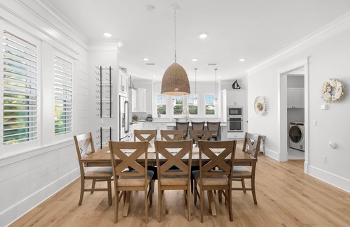 Santa Rosa Beach Casa | Prominence on 30A Hakuna Matata - Next to the Pool! Free Golf, Sleeps 10