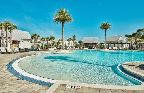 Panama City Beach Casa | Prominence on 30A Pet Friendly Vacation Rentals by Panhandle Getaways