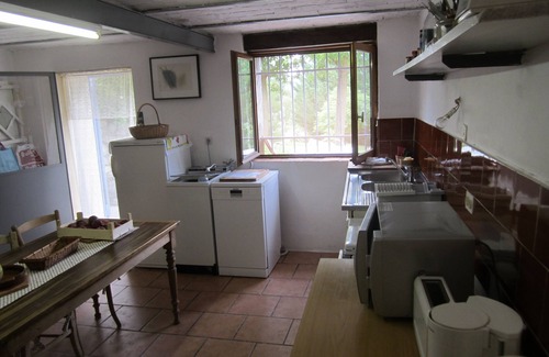 Entrepierres Casa | PROMO!22. 06-6. 07. Dependencia casa de campo tranquila cerca de Sisteron con piscina