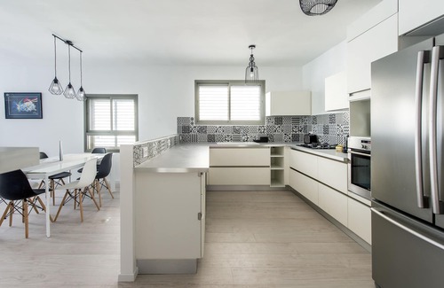 Ra'ananna Apartamento | PROMO AUGUST 2023 in the center of RAANANA, near ahuza