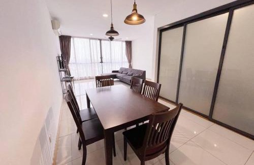 Kampung Kerinchi Apartamento | PROMO Connected train 3 Bedrooms - Above Mall 25