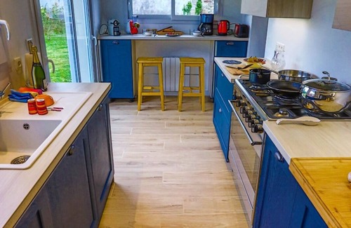 Poulgoazec Casa | PROMO - Fisherman's house with its large enclosed garden near the beaches