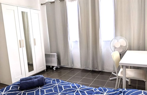 Oak Park Casa | *PROMO!* Next to Train Station!