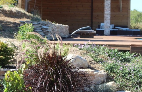 Lirac Casa | Promotion Dernière Minute! Maison en Bois Avec Piscine en Campagne
