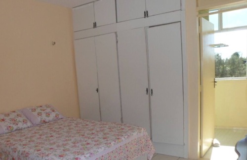 Praia do Futuro I Apartamento | PROMOCION PARA AGOSTO !!! AP GRANDE, AIREADO, WIFI, PX. Crocobeach.