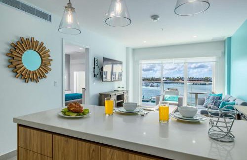 Palm Beach Apartamento | Proper Design Beautiful View Ready To Enjoy