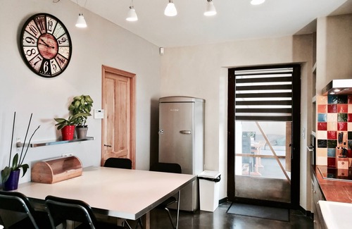 Corconne Casa | propiedad 15 personas Piscina cal sal madera piedra, vista excepcional