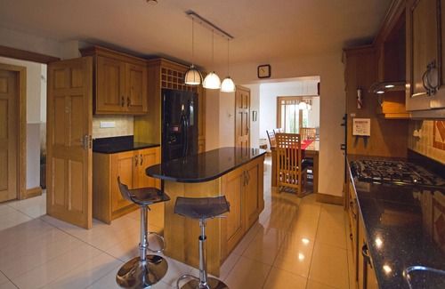 Ballyconneely Cabaña | Property 374 - Ballyconneely - sleeps 14 guests in 5 bedrooms
