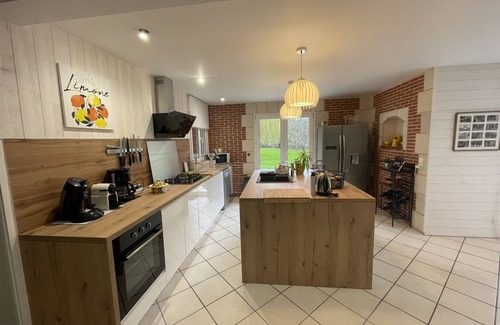 Periers-en-Auge Casa | 5mn MARIA Y CABOURG GRAN PROPIEDAD CON ENCANTO CON PISCINA 18p