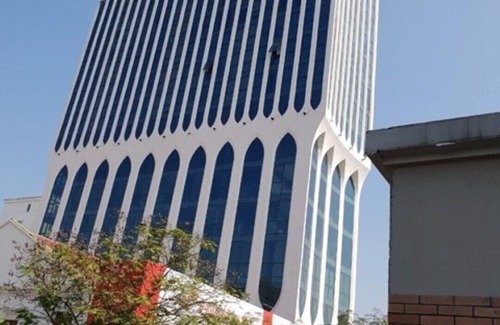 Ngo Quyen Casa | PROPIEDAD UBICADA EN EL CORAZÓN DE LA CIUDAD DE HAI PHONG UNIDAD 9