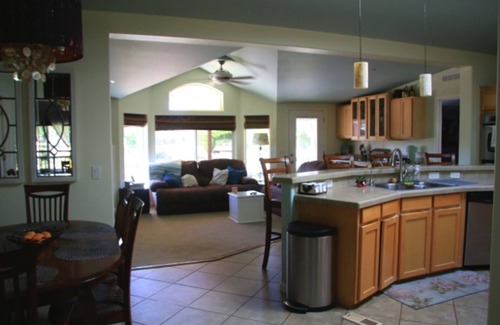 Brentwood Casa | Property on 10 Acres