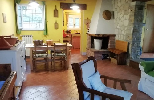 Penna in Teverina Casa | Property overlooking the medieval village of Penna in Teverina and Tiber valley
