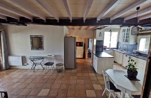 Doudrac Casa | Propriété Tout Confort Pour Vacances en Famille, Piscine et Jacuzzi u