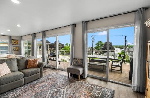 Fish Creek Casa | Prosecco by Simple Life Rentals